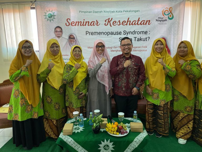 Seminar Kesehatan “Premonopouse Syndrome”
